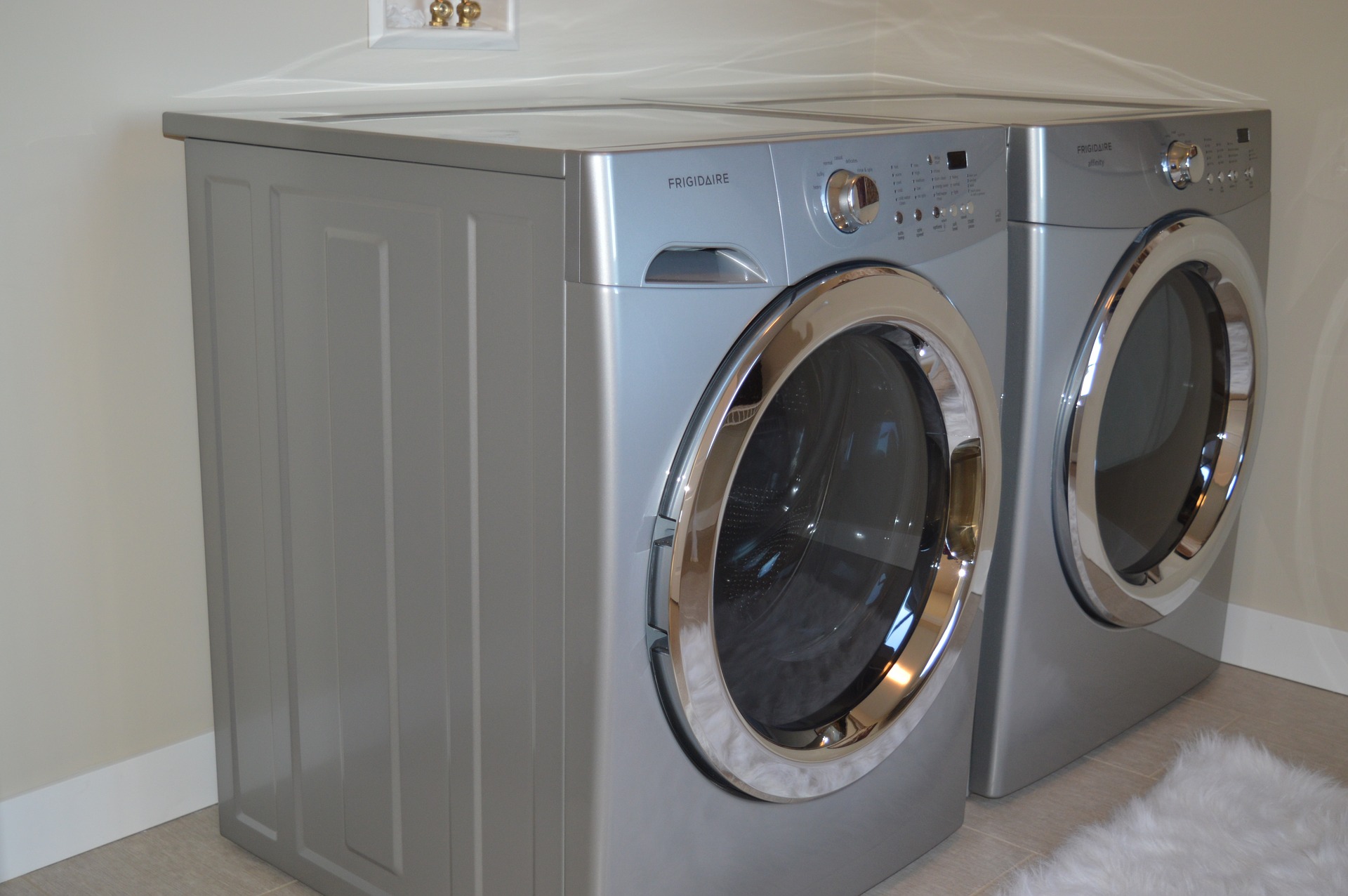 Gas vs. Electric Dryers - Which Cost More to Run? - Clarity Energy